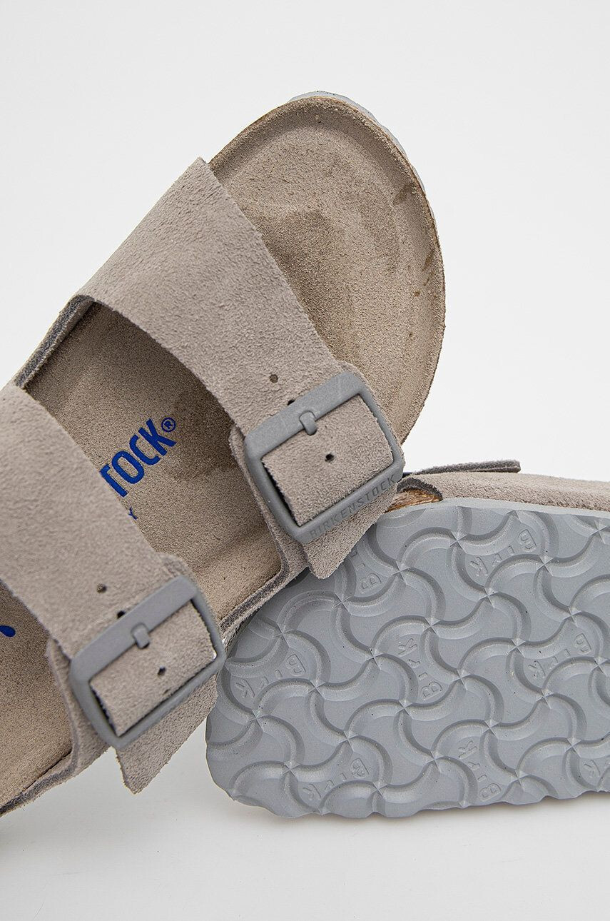 Birkenstock Semišové pantofle Arizona pánské zelená barva 1025657 - Pepit.cz