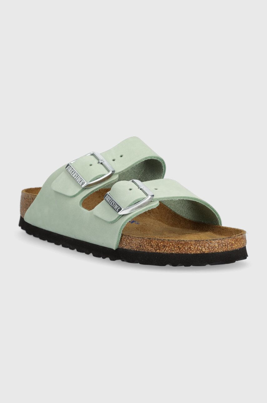 Birkenstock Semišové pantofle Arizona SFB dámské zelená barva 1024213 - Pepit.cz