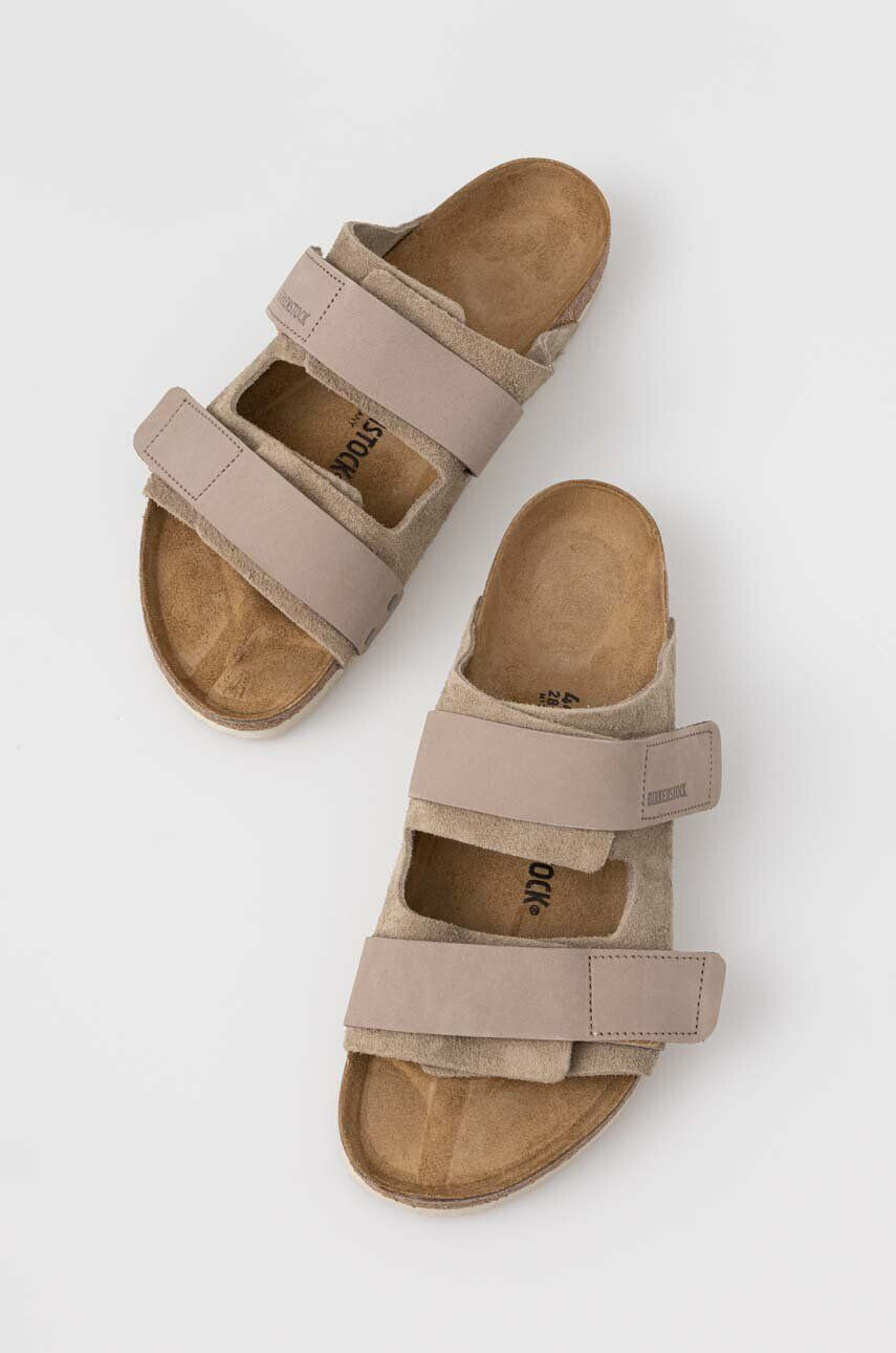 Birkenstock Semišové pantofle Uji pánské béžová barva 1025690 - Pepit.cz