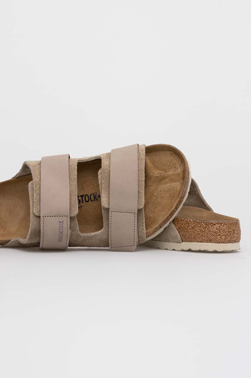 Birkenstock Semišové pantofle Uji pánské béžová barva 1025690 - Pepit.cz