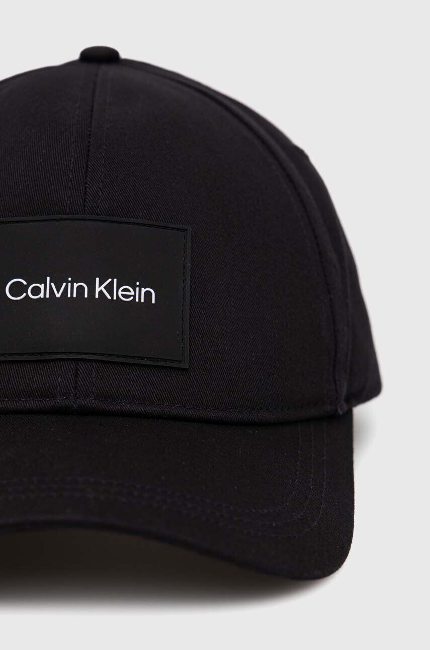 Calvin Klein Bavlněná baseballová čepice bílá barva - Pepit.cz