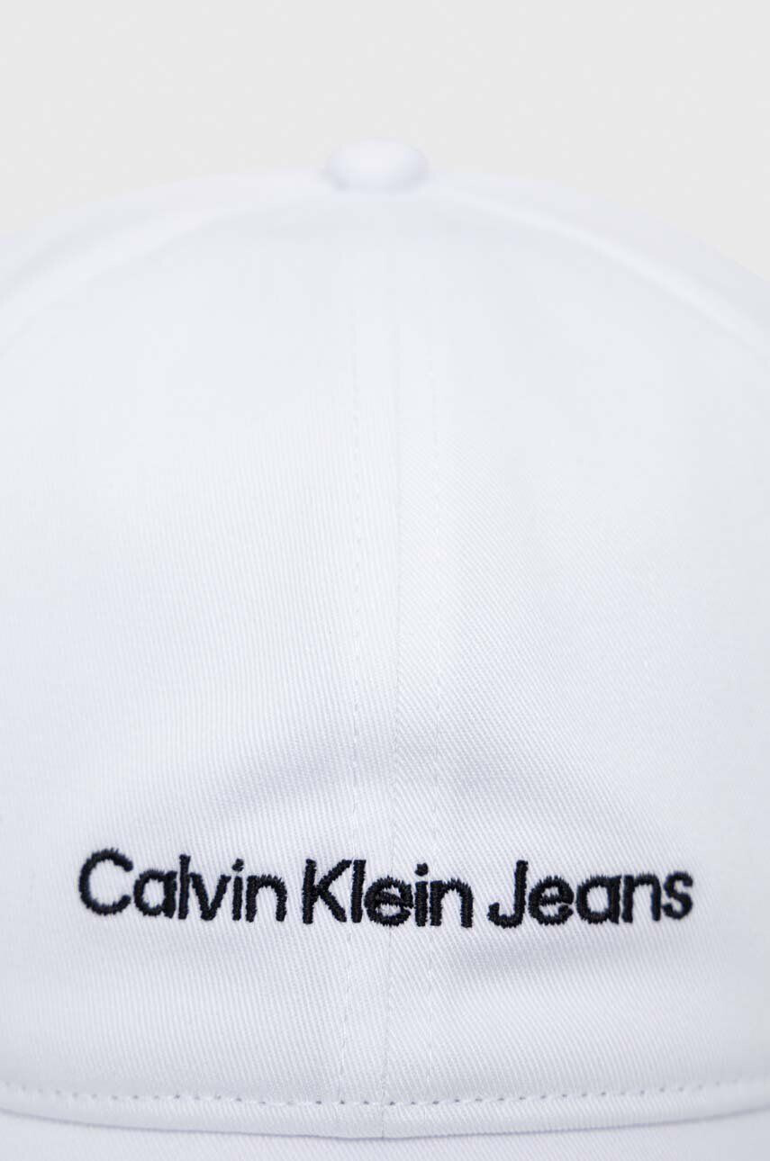 Calvin Klein Jeans Bavlněná baseballová čepice oranžová barva s aplikací - Pepit.cz