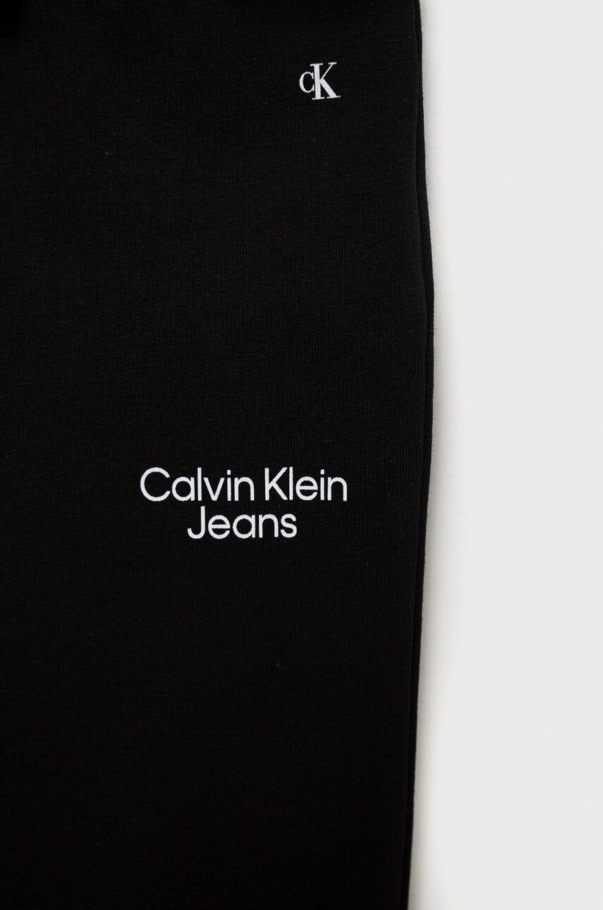 Calvin Klein Jeans Dětská tepláková souprava černá barva - Pepit.cz