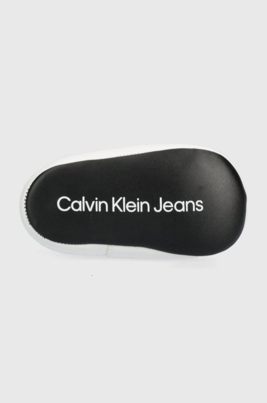 Calvin Klein Jeans Dětské sneakers boty bílá barva - Pepit.cz