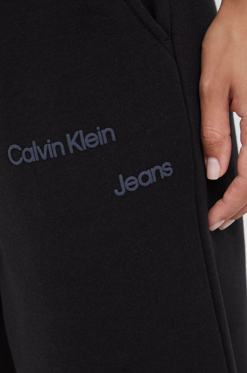 Calvin Klein Jeans Kalhoty - Pepit.cz