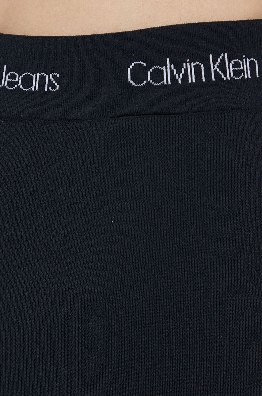 Calvin Klein Jeans Kraťasy dámské černá barva hladké high waist - Pepit.cz