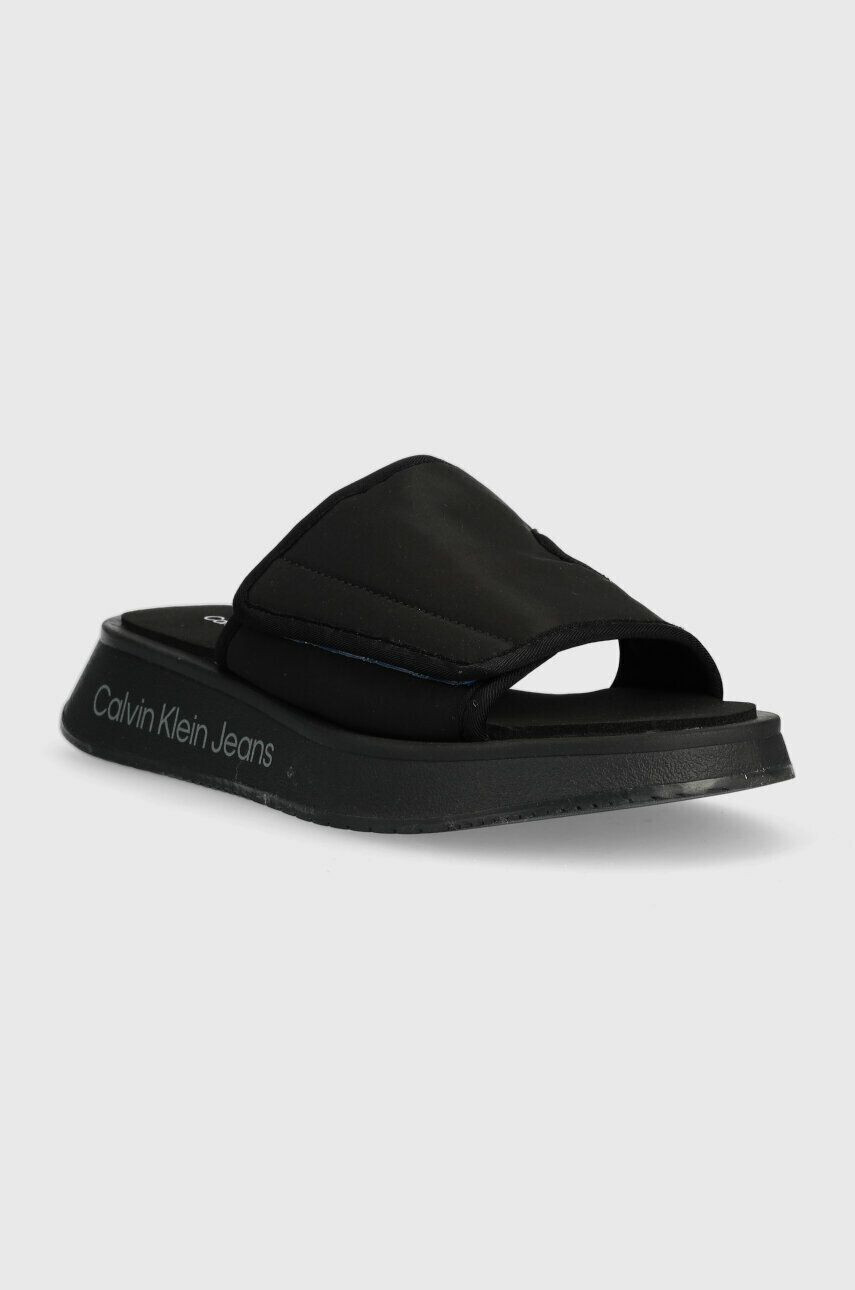 Calvin Klein Jeans Pantofle PREFRESATO SANDAL SOFTNY dámské černá barva na platformě YW0YW00968 - Pepit.cz