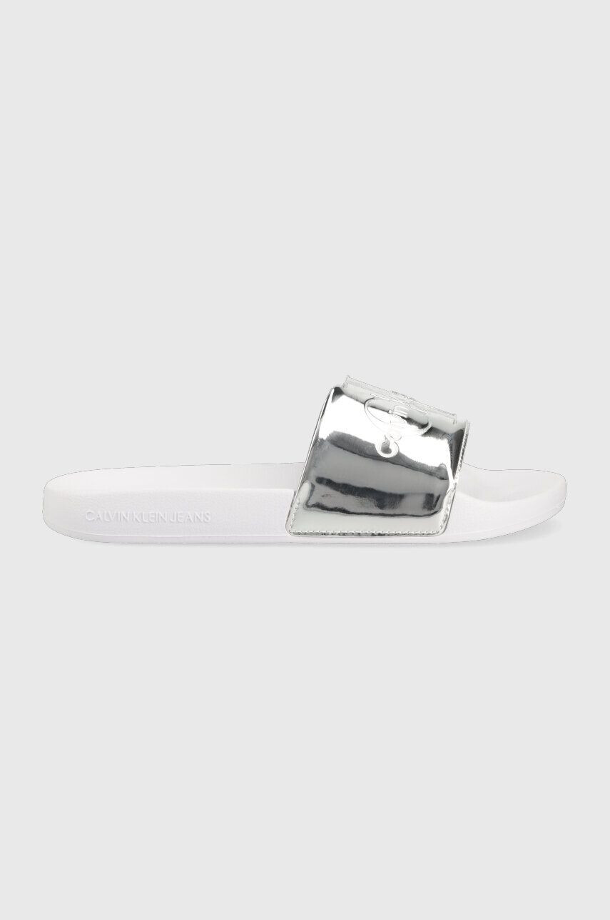 Calvin Klein Jeans Pantofle SLIDE METALLIC MONOLOGO - Pepit.cz