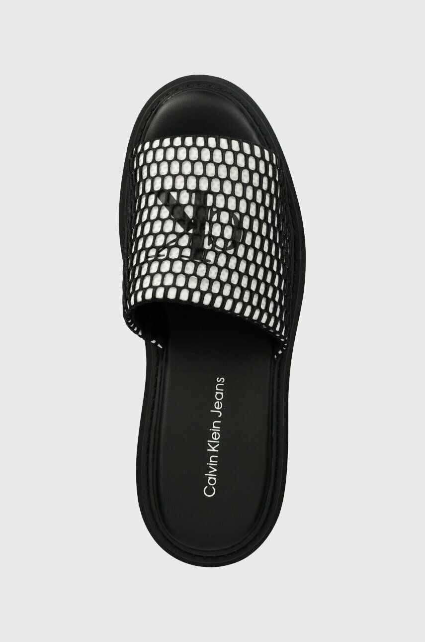 Calvin Klein Jeans Pantofle TOOTHY COMBAT SANDAL OVER MESH dámské černá barva na platformě YW0YW00950 - Pepit.cz