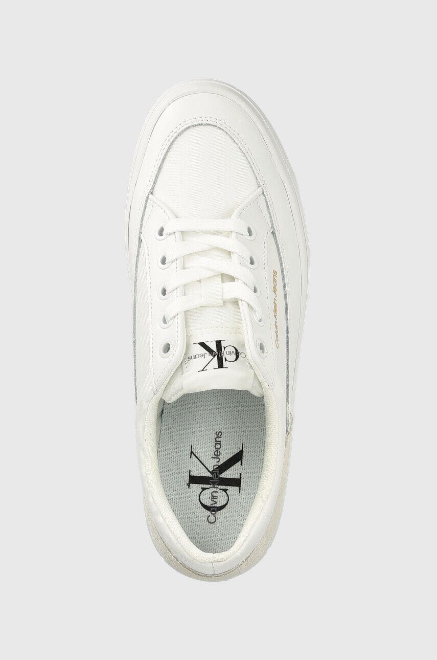 Calvin Klein Jeans Sneakers boty Yw0yw00864 Vulc Flatf Low Cut Mix Material bílá barva - Pepit.cz