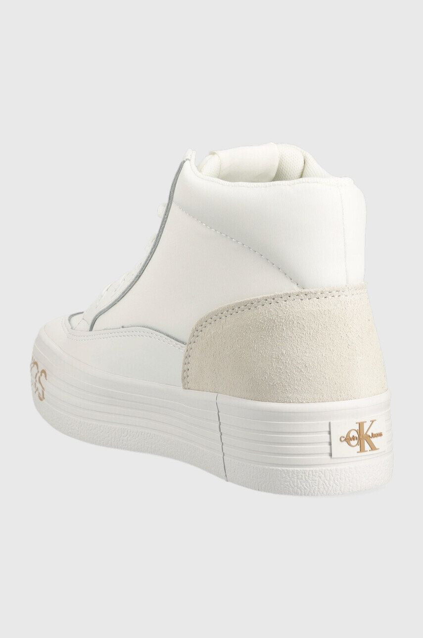 Calvin Klein Jeans Sneakers boty Yw0yw00865 Vulc Flatf Mid Wrap Around Logo bílá barva - Pepit.cz