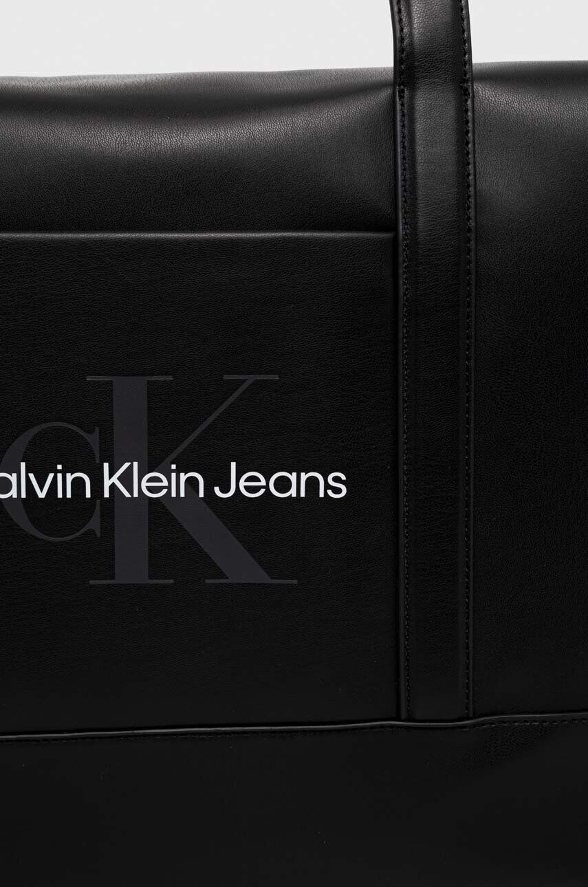 Calvin Klein Jeans Taška černá barva - Pepit.cz