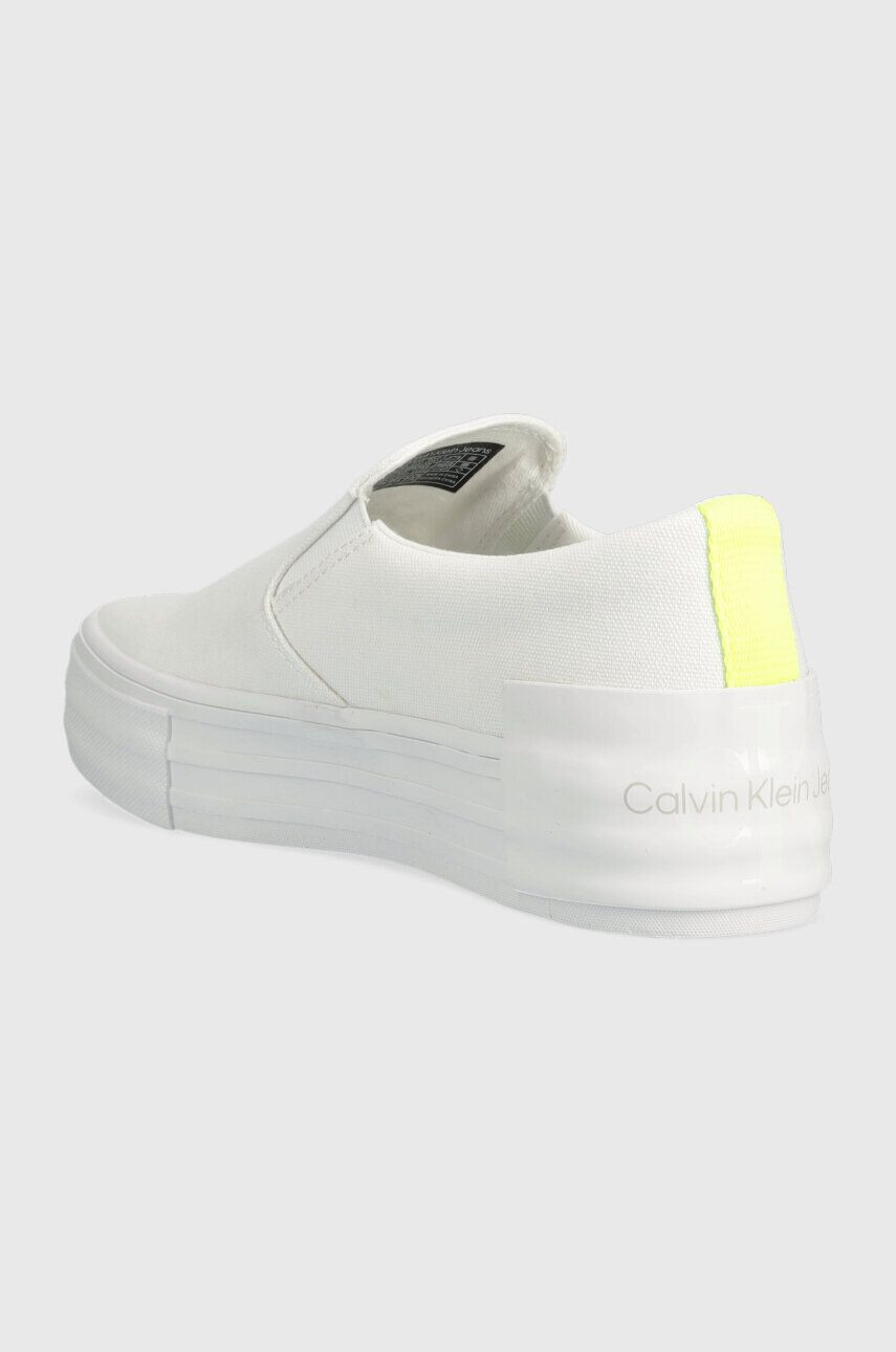 Calvin Klein Jeans Tenisky VULC FLATF BOLD SLIPON FLUO CONT dámské bílá barva - Pepit.cz