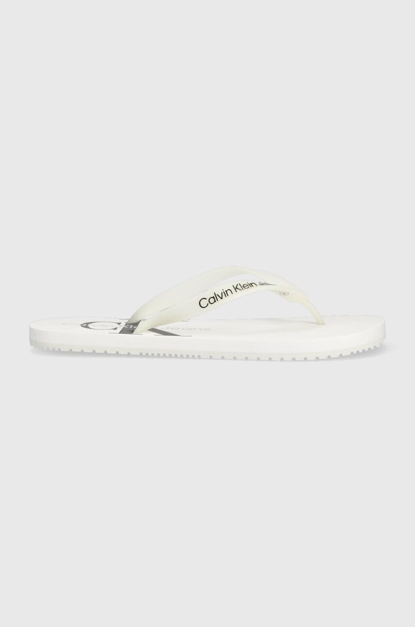 Calvin Klein Jeans Žabky BEACH SANDAL MONOGRAM TPU pánské bílá barva - Pepit.cz