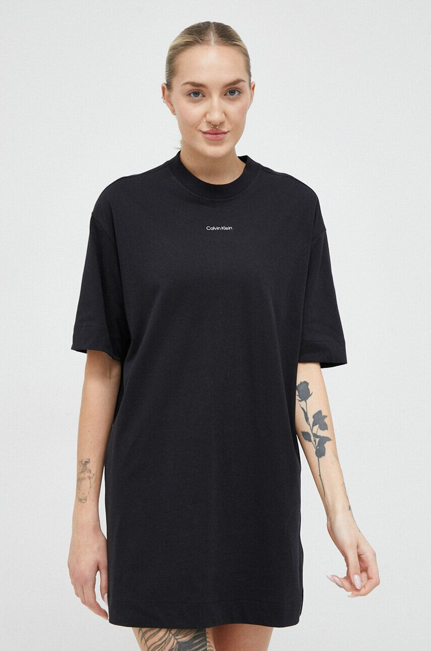 Calvin Klein Performance Šaty černá barva mini oversize - Pepit.cz