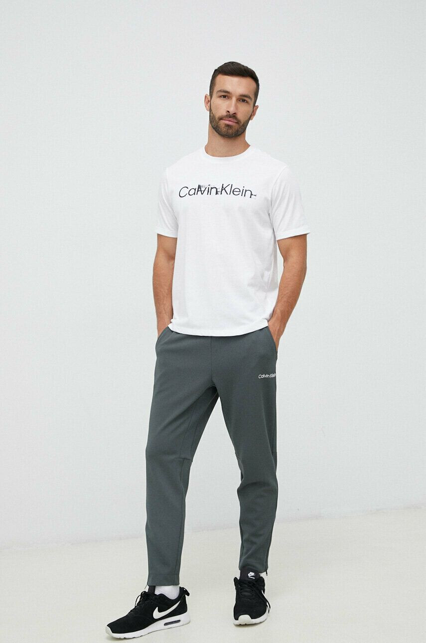 Calvin Klein Performance Sportovní tričko Essentials - Pepit.cz