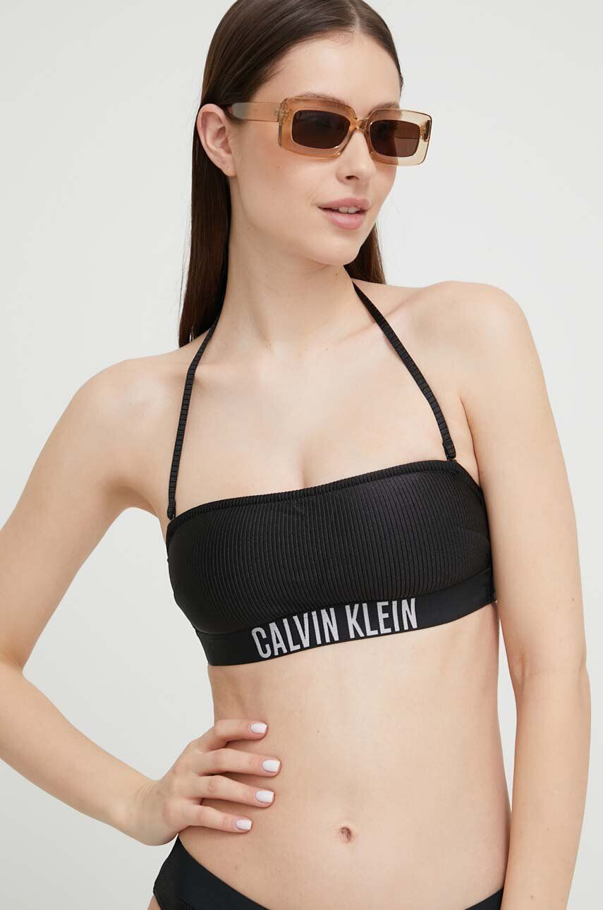 Calvin Klein Plavková podprsenka černá barva mírně vyztužený košík - Pepit.cz