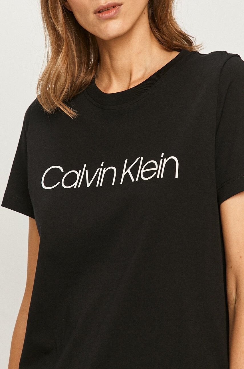 Calvin Klein Tričko - Pepit.cz