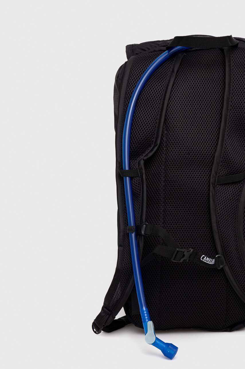 Camelbak Batoh s vakem na vodu Arete 18 černá barva - Pepit.cz