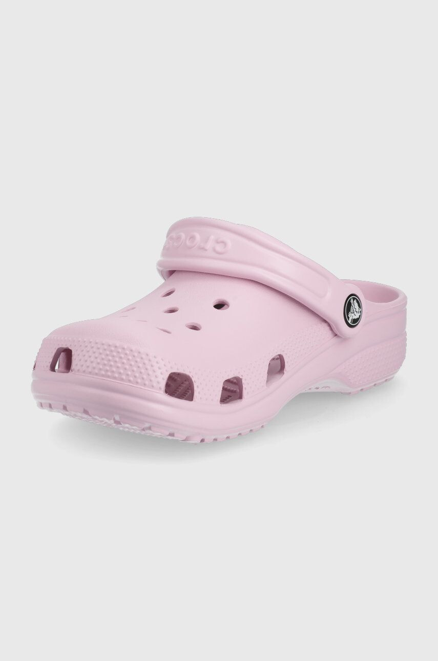 Crocs Dětské pantofle šedá barva - Pepit.cz