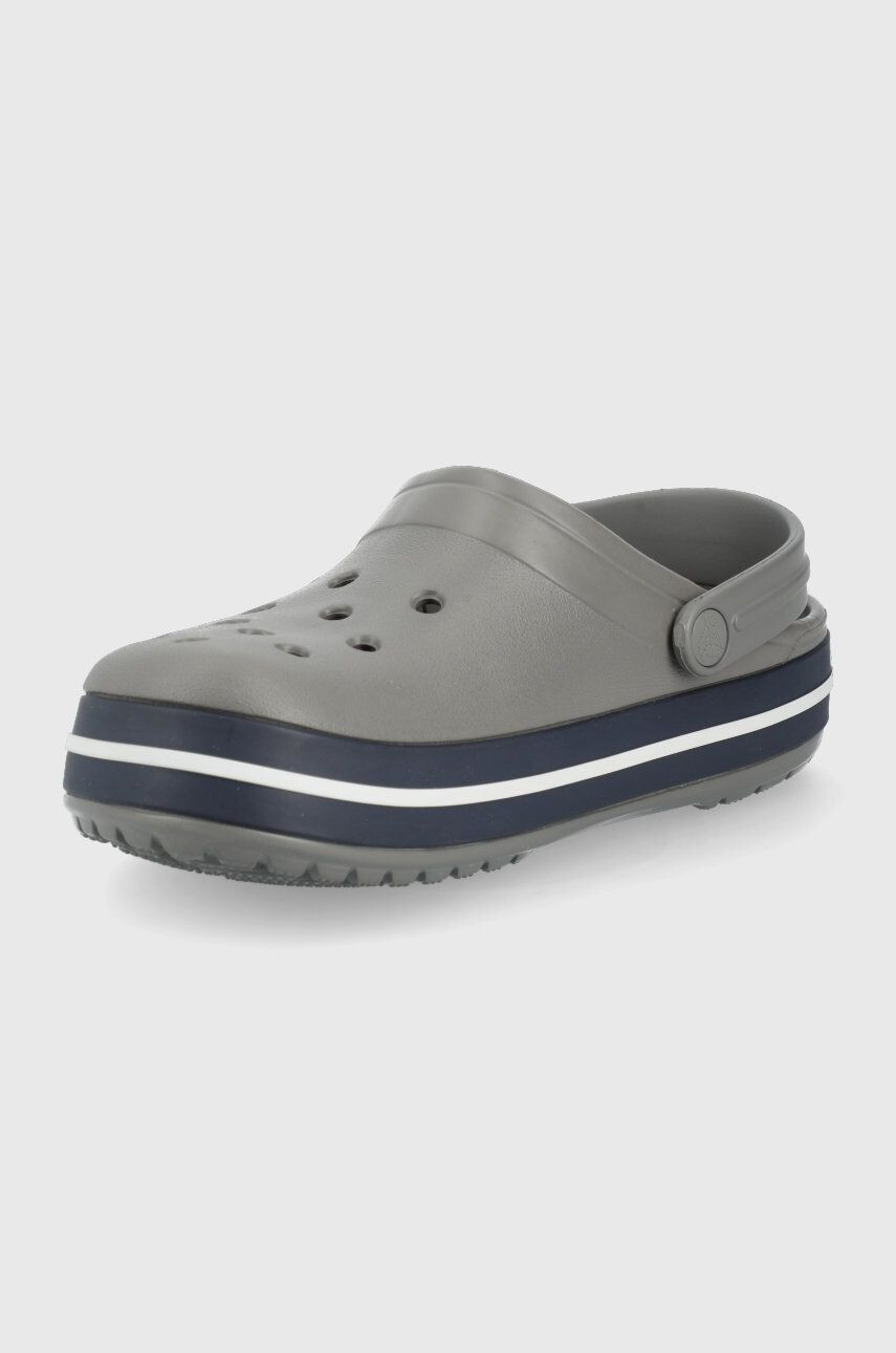 Crocs Dětské pantofle šedá barva - Pepit.cz