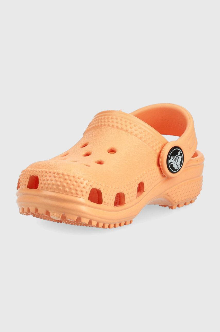 Crocs Dětské pantofle oranžová barva - Pepit.cz