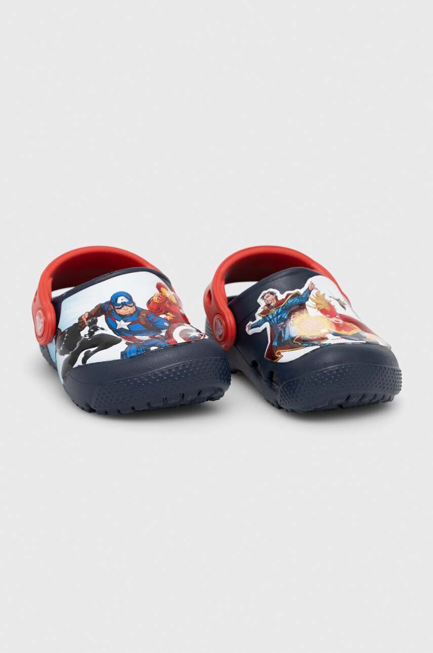 Crocs Dětské pantofle AVENGERS PATCH CLOG tmavomodrá barva - Pepit.cz