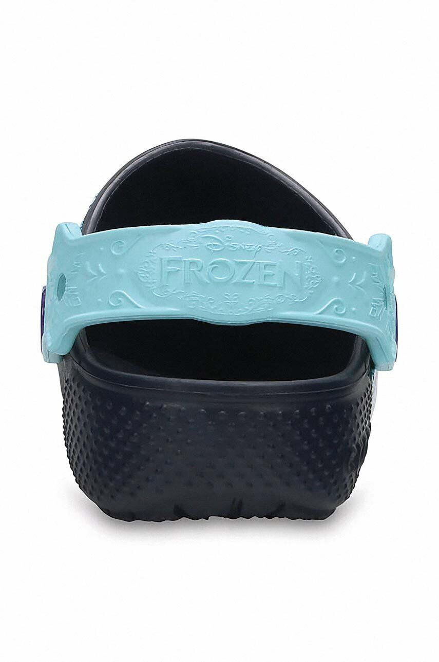 Crocs Dětské pantofle x Frozen tmavomodrá barva - Pepit.cz