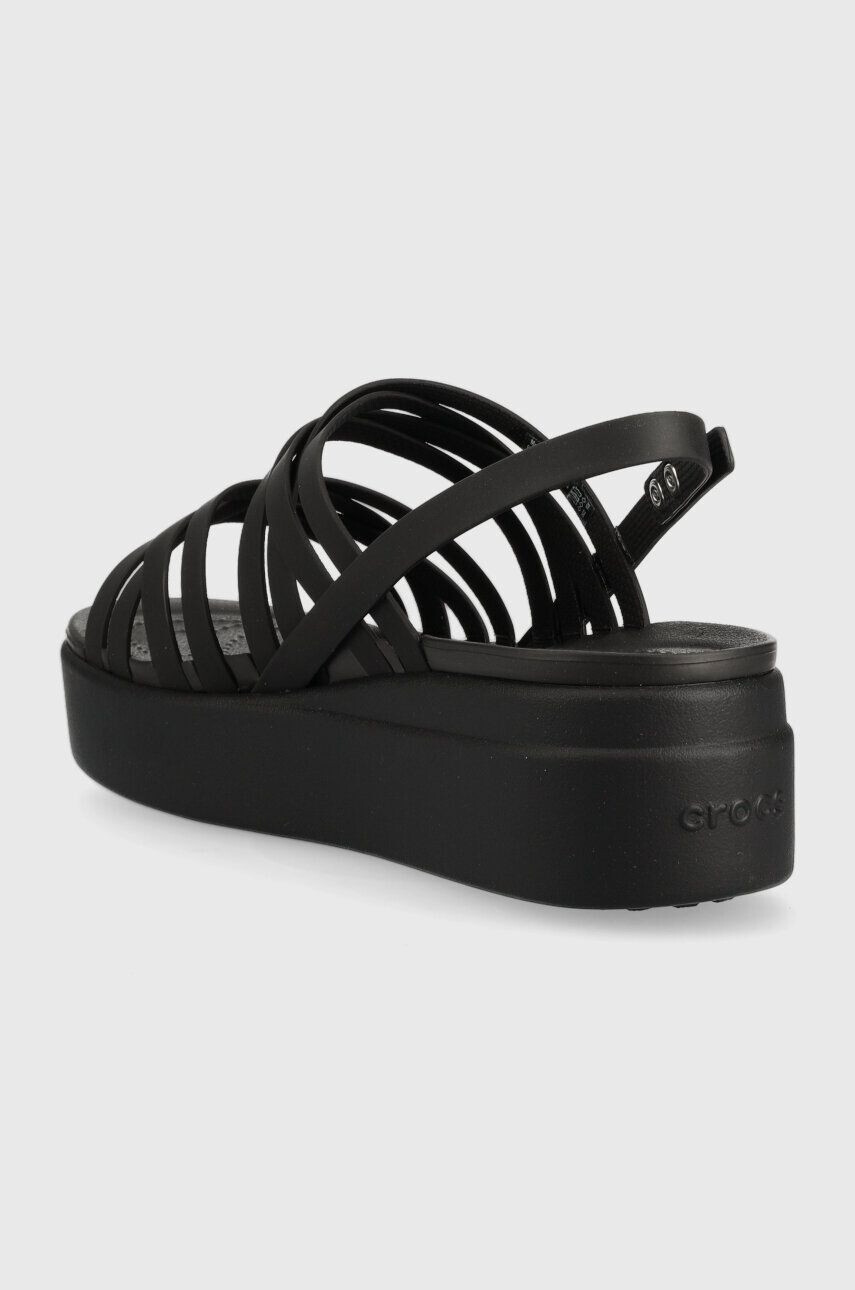 Crocs Sandály Brooklyn Strappy Low Wedge dámské černá barva na platformě 206751 - Pepit.cz