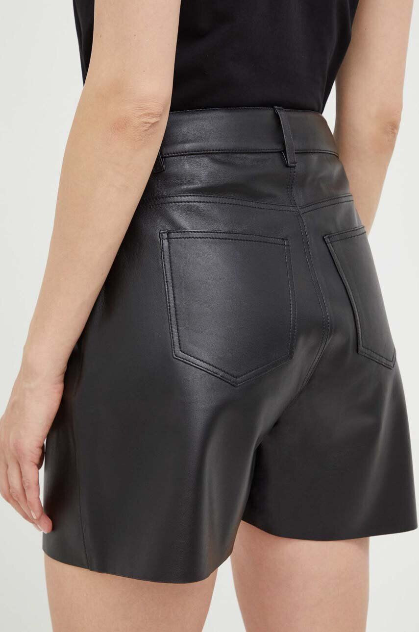 Custommade Kožené šortky Nava dámské černá barva hladké high waist - Pepit.cz