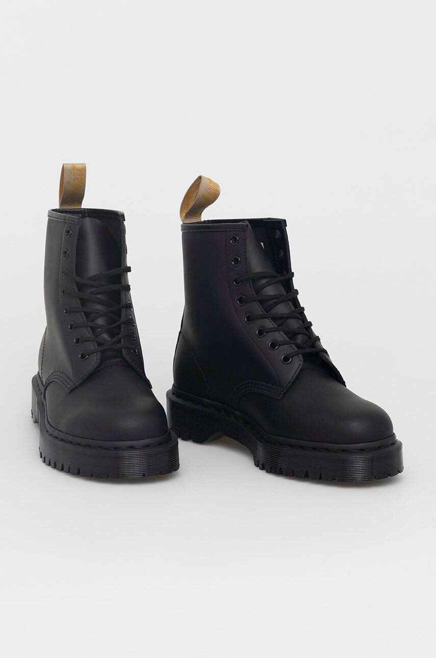 Dr. Martens Farmářky Vegan 1460 Bex Mono unisex černá barva na plochém podpatku 27032001 - Pepit.cz