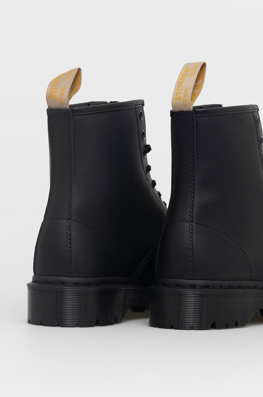 Dr. Martens Farmářky Vegan 1460 Bex Mono unisex černá barva na plochém podpatku 27032001 - Pepit.cz