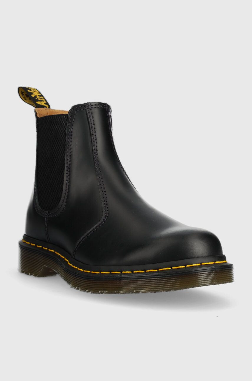 Dr. Martens Kožené kotníkové boty dámské černá barva na plochém podpatku 22227001-black - Pepit.cz