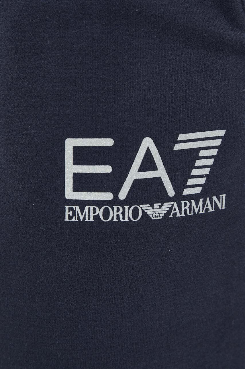 EA7 Emporio Armani Tepláky tmavomodrá barva s potiskem - Pepit.cz