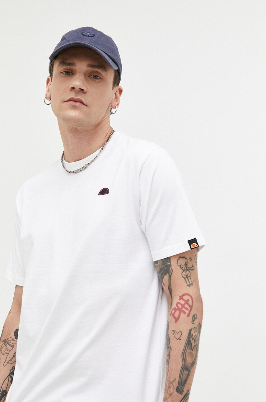 Ellesse Bavlněné tričko bílá barva s potiskem SHR17639-WHITE - Pepit.cz