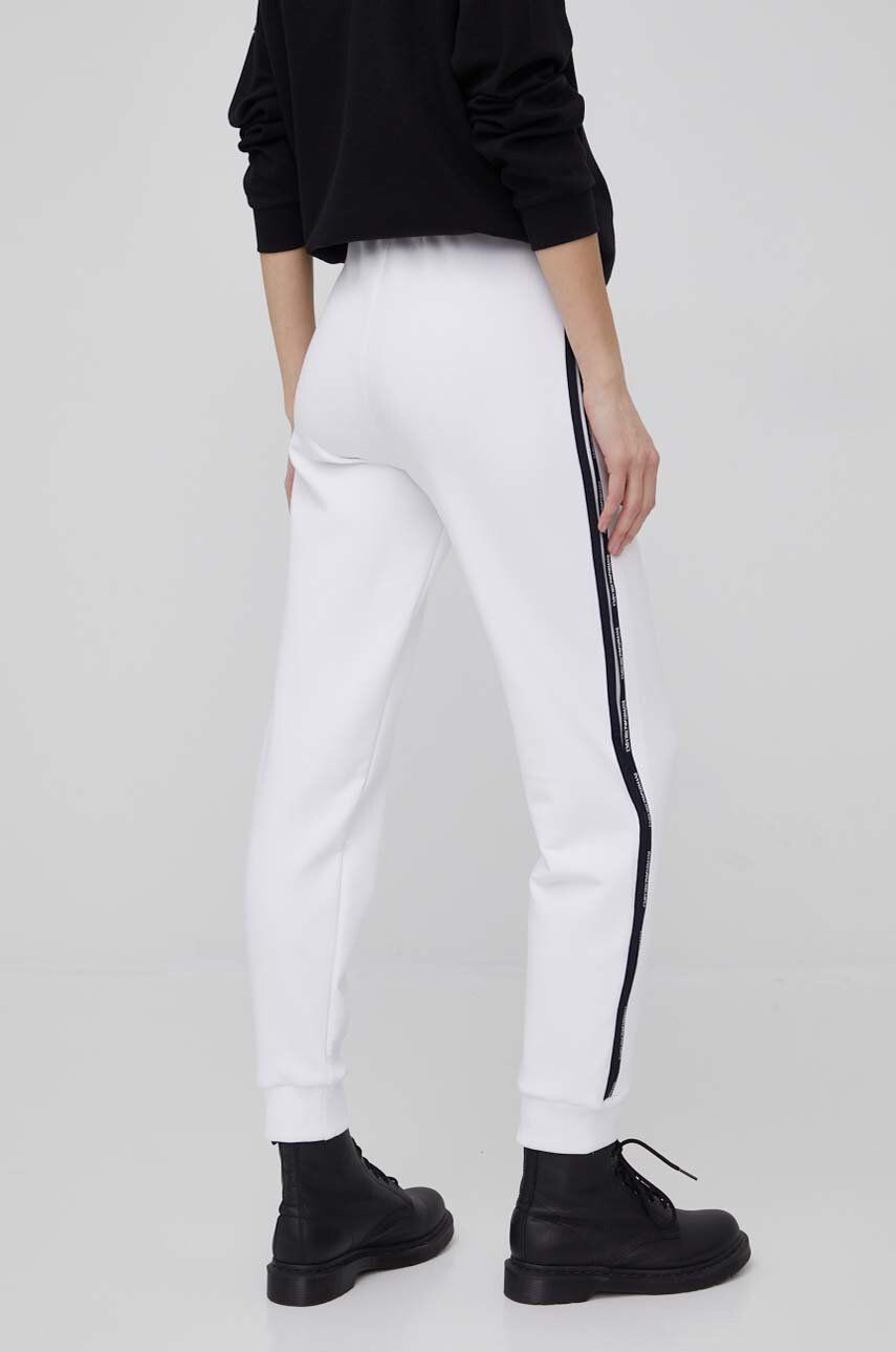 Emporio Armani Kalhoty dámské bílá barva jogger high waist - Pepit.cz