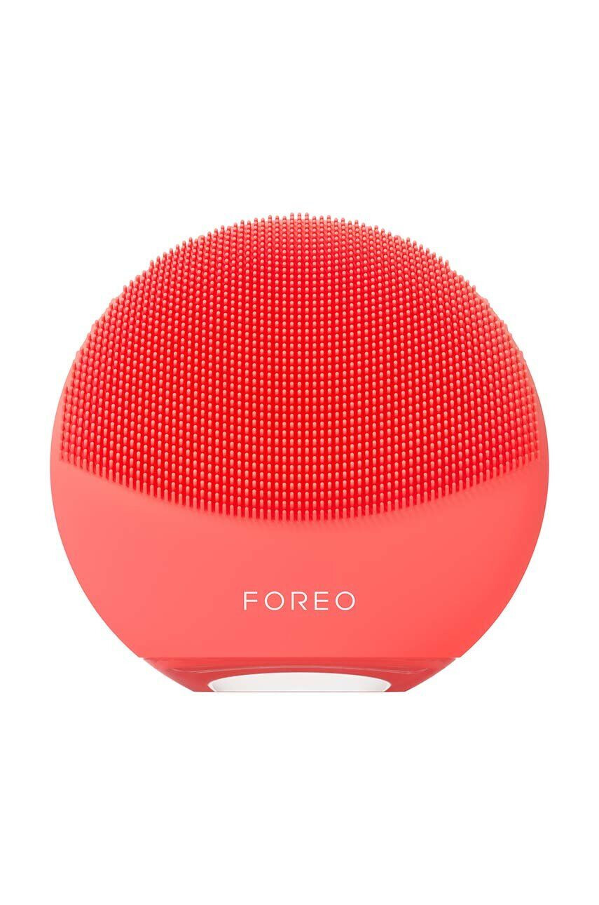 FOREO Oboustranný masážní přístroj na čištění obličeje LUNA™ 4 mini - Pepit.cz