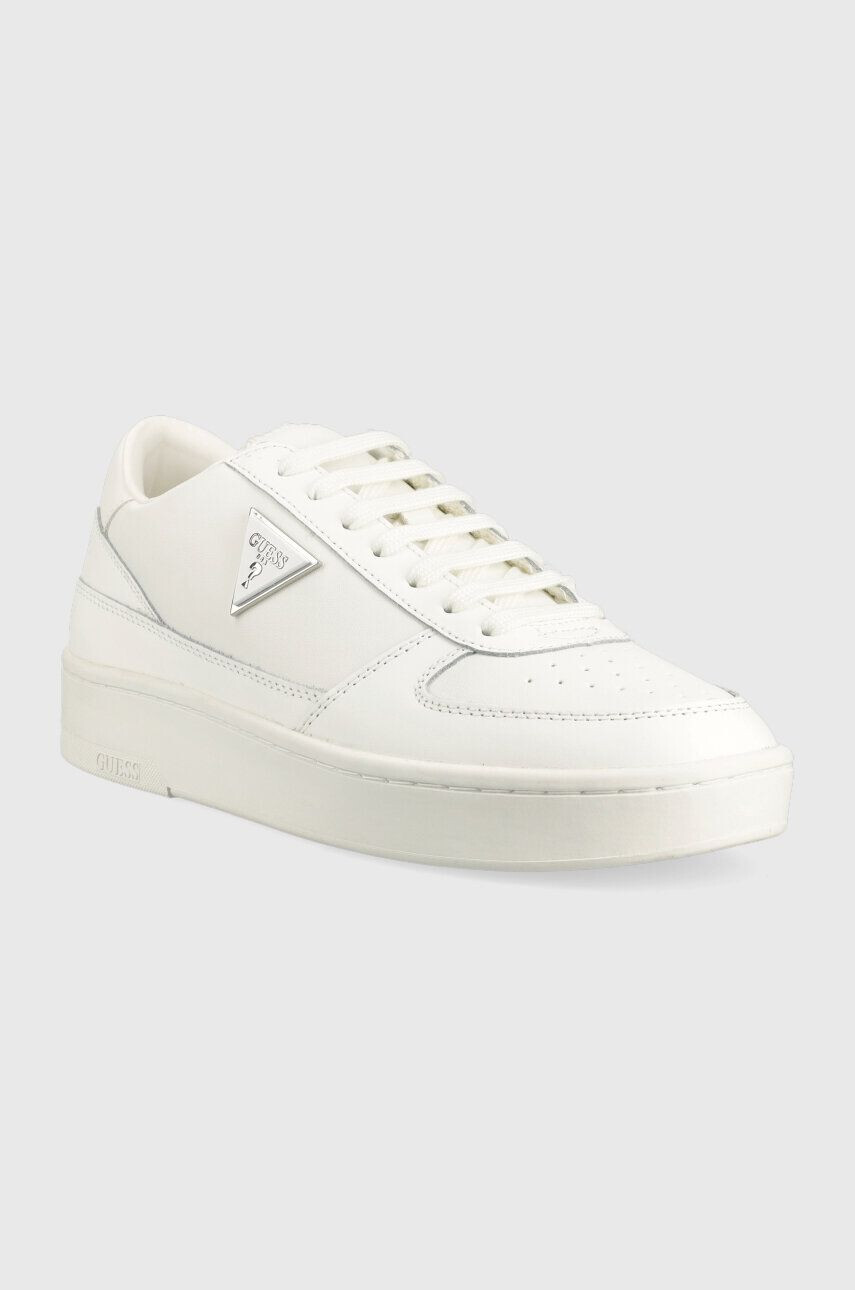 Guess Sneakers boty FM7SIL LEA12 bílá barva SILEA - Pepit.cz