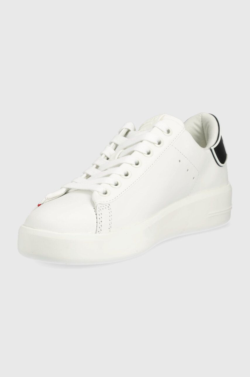 Guess Sneakers boty Rockie - Pepit.cz