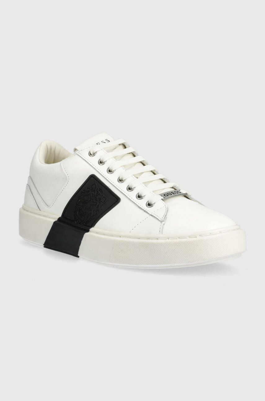 Guess Sneakers boty Vice Sash bílá barva - Pepit.cz