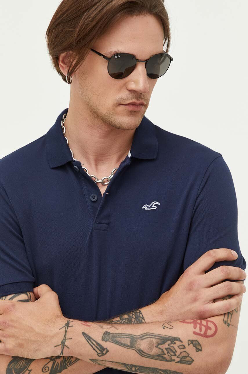 Hollister Co. Polo tričko tmavomodrá barva - Pepit.cz