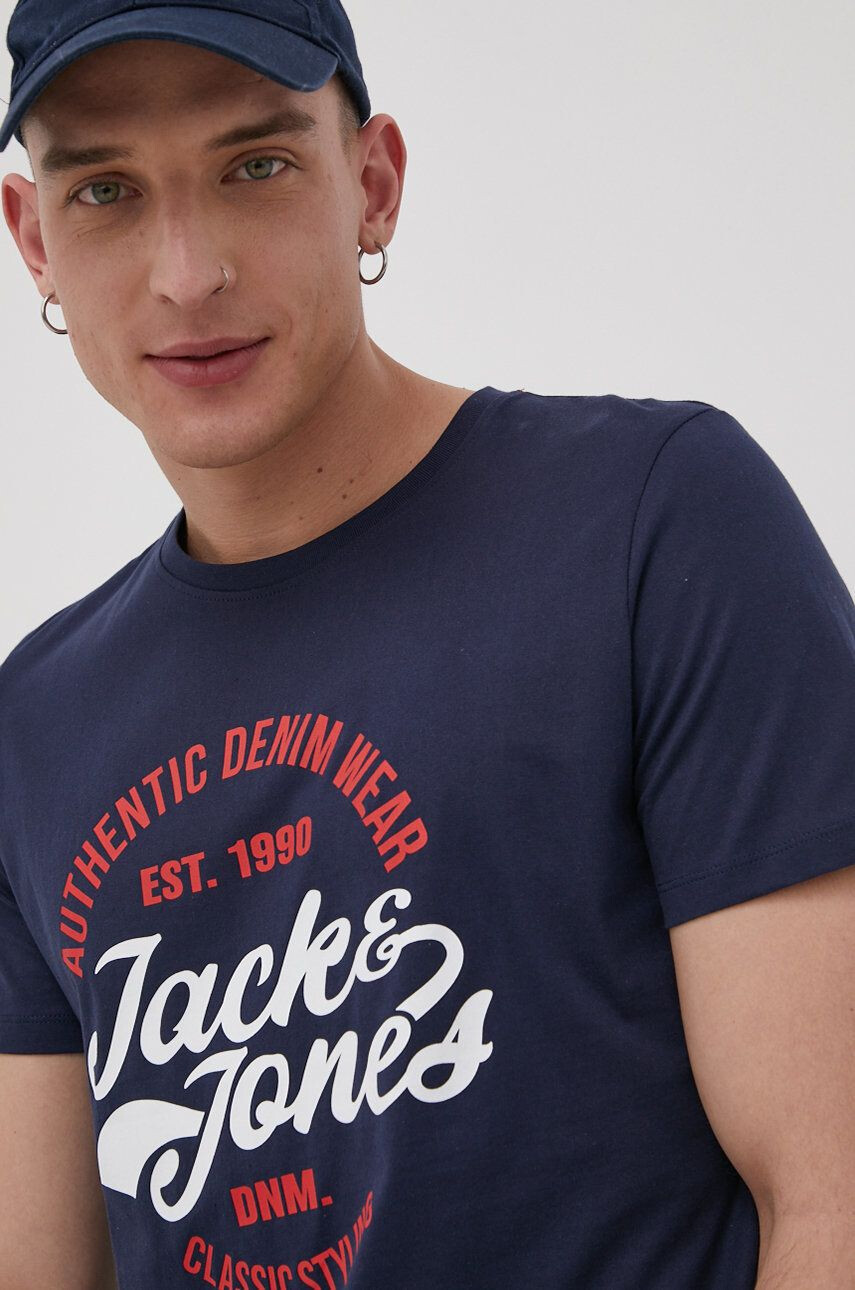 Jack & Jones Bavlněné tričko tmavomodrá barva s potiskem - Pepit.cz