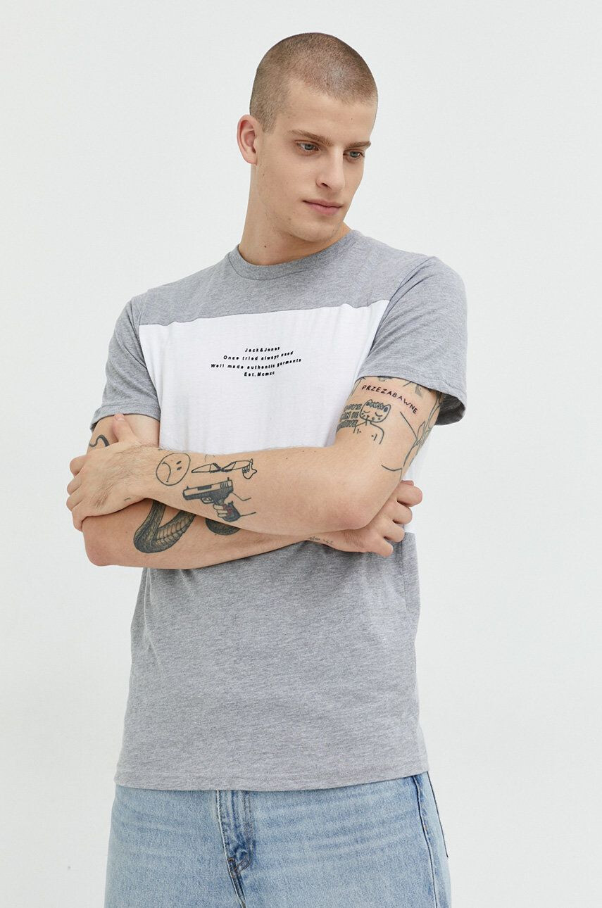 Jack & Jones Bavlněné tričko šedá barva - Pepit.cz