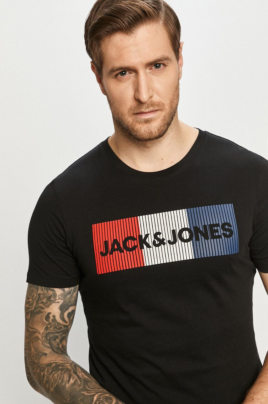 Jack & Jones Bavlněné tričko černá barva s potiskem - Pepit.cz