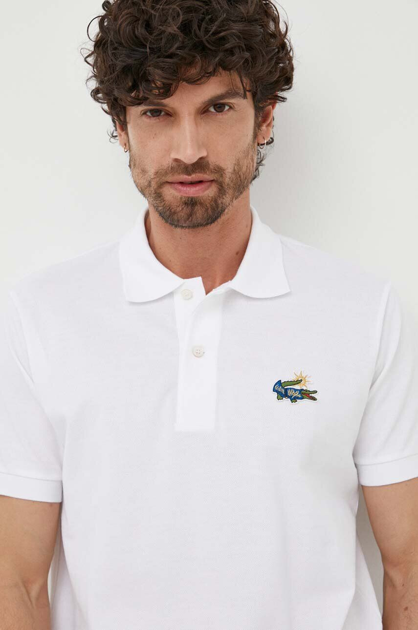 Lacoste Bavlněné polo tričko x Netflix bílá barva s aplikací PH7057-VIR - Pepit.cz