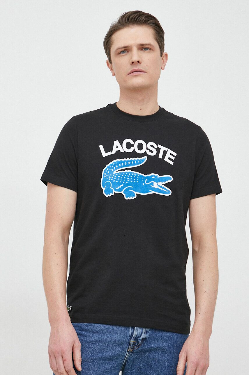 Lacoste Bavlněné tričko černá barva s potiskem - Pepit.cz