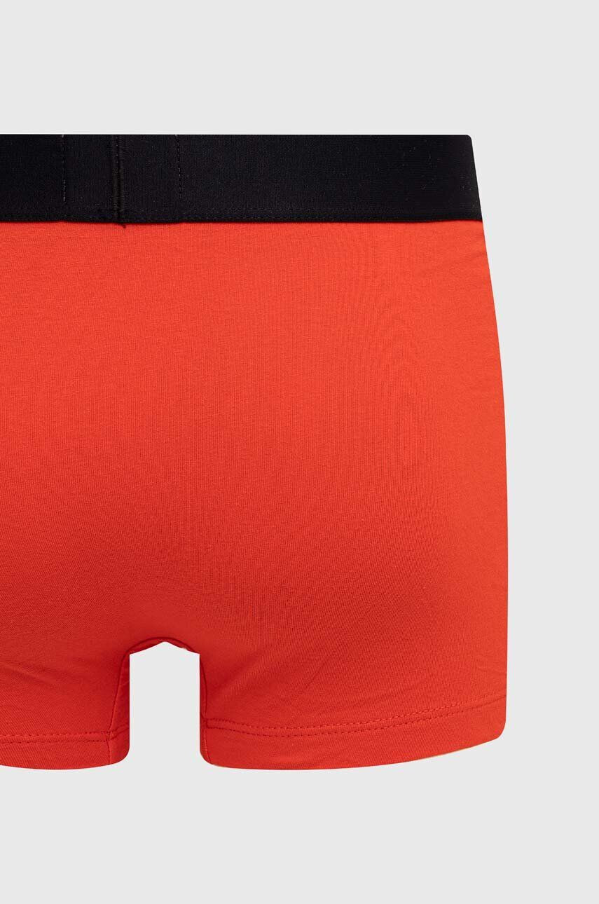 Lacoste Boxerky x Netflix 3-pack pánské černá barva 5H6421-G54 - Pepit.cz