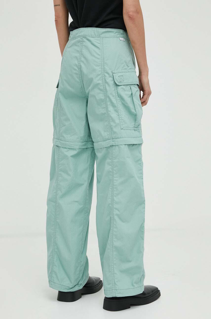 Levi's Kalhoty CONVERTIBLE CARGO dámské zelená barva kapsáče high waist - Pepit.cz