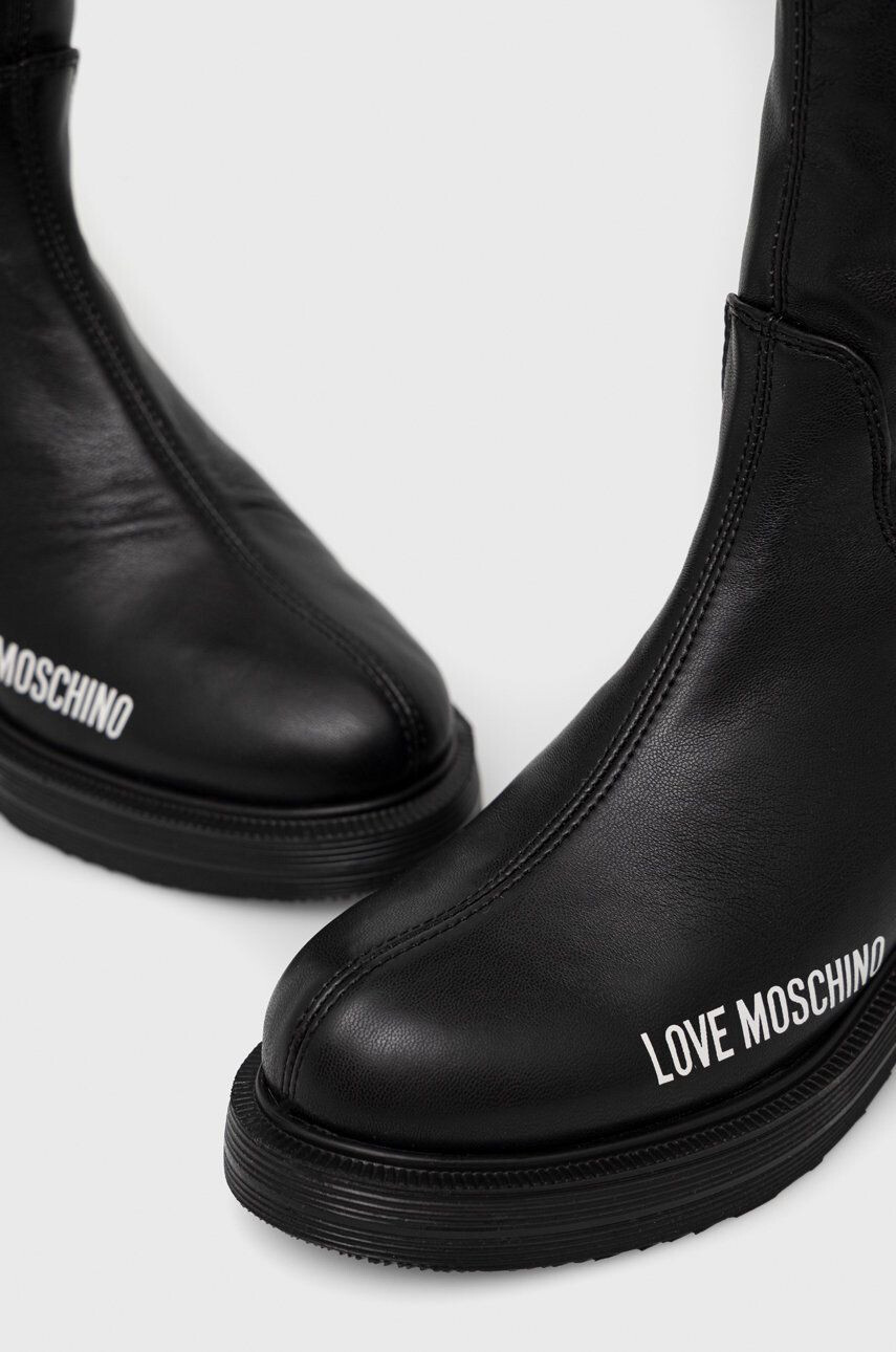 Love Moschino Kozačky dámské černá barva na plochém podpatku - Pepit.cz