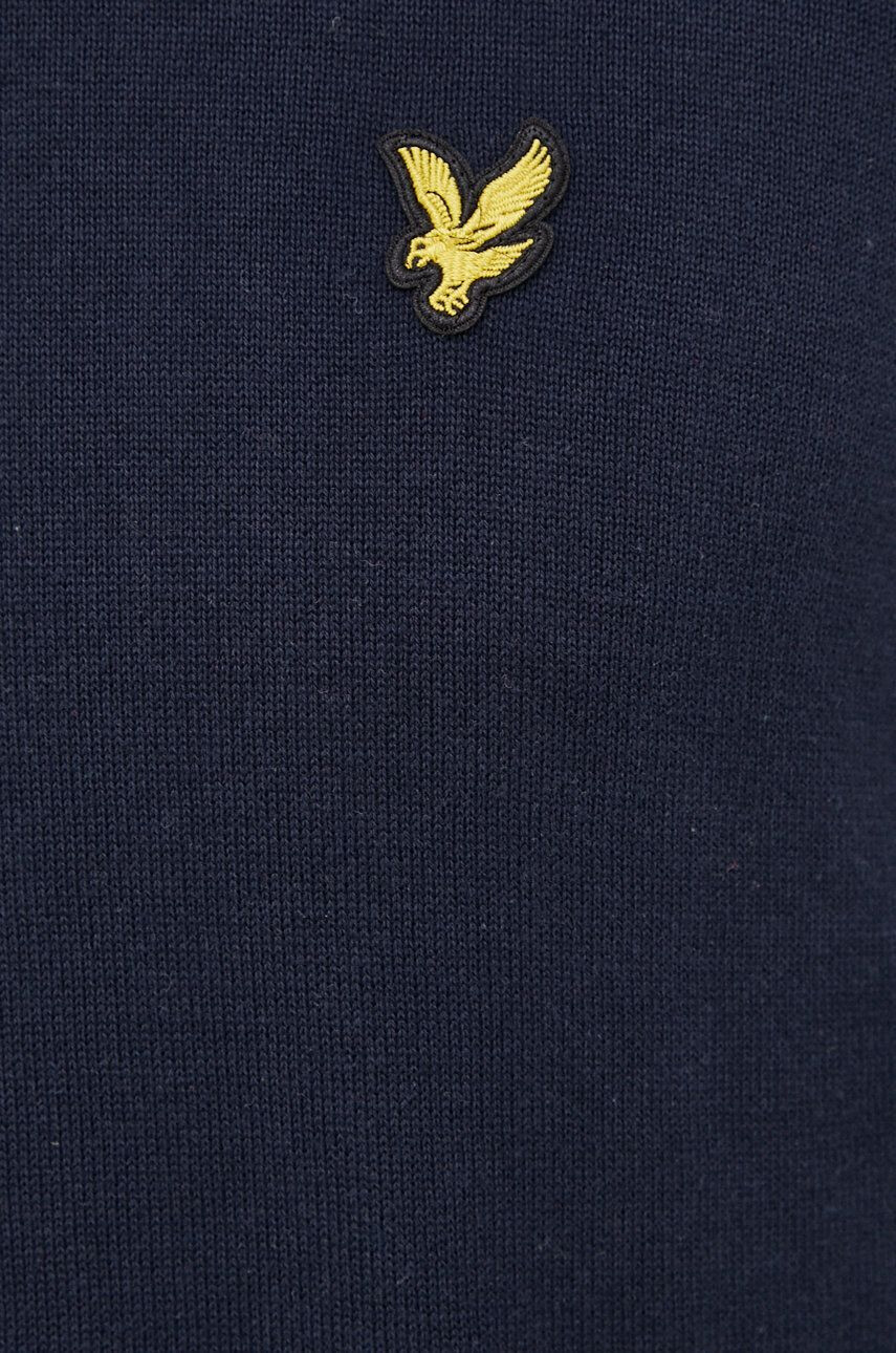 Lyle & Scott Bavlněný svetr pánský tmavomodrá barva lehký - Pepit.cz